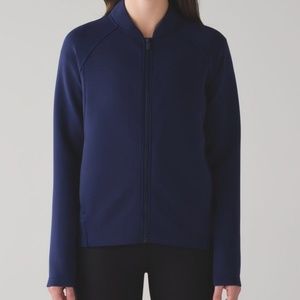 Lululemon Embrace the Space jacket size 4
